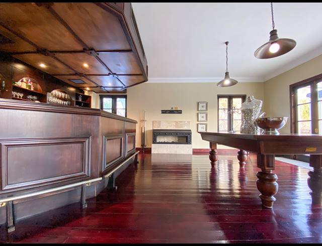 6 BEDROOM HOUSE FOR SALE IN DAINFERN VALLEY ESTATE